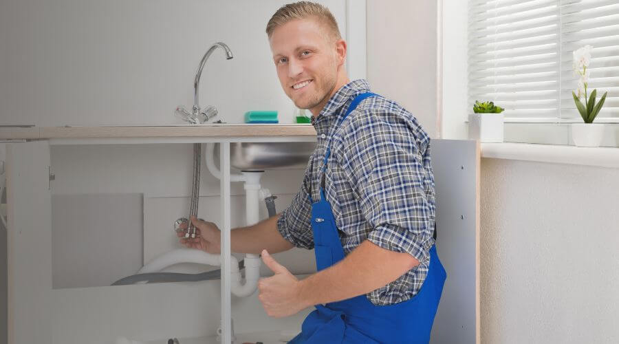 Expert burst pipe repair services in Poplar Branch, NC
